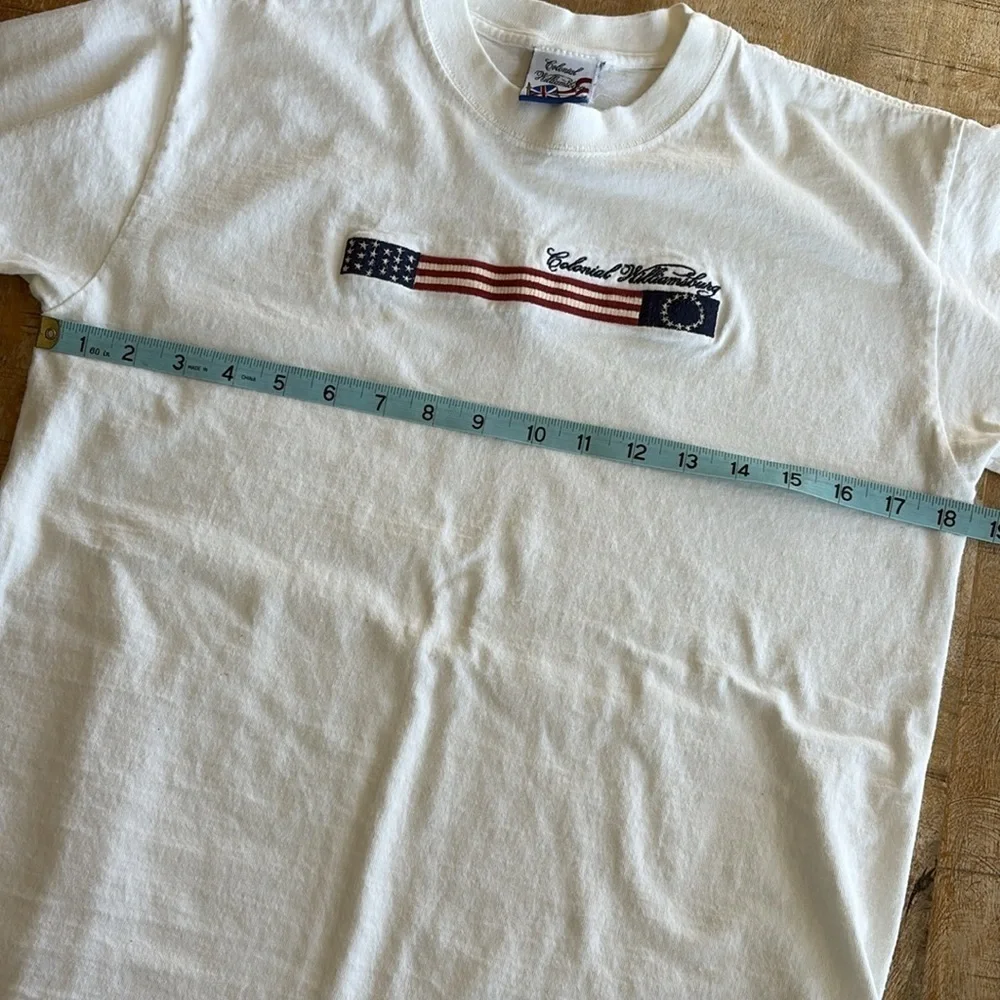 Vintage Colonial Williamsburg T-Shirt size Small - Picture 5 of 8